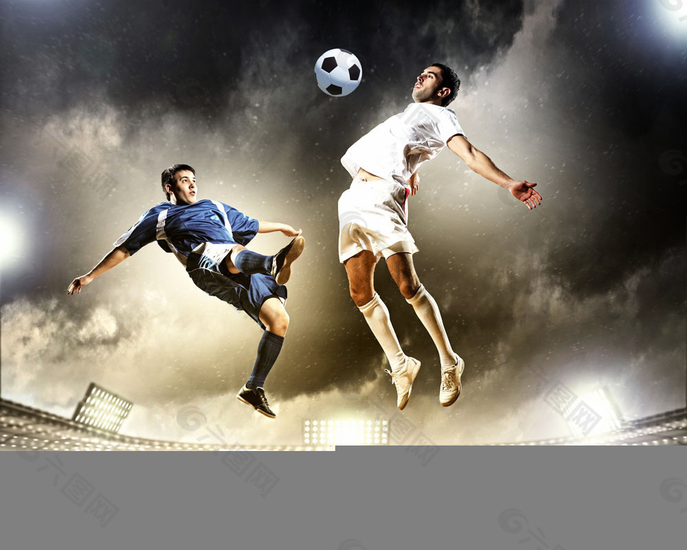 罗马诺：梅努可能在1月离开曼联，那不勒斯对租借他很感兴趣