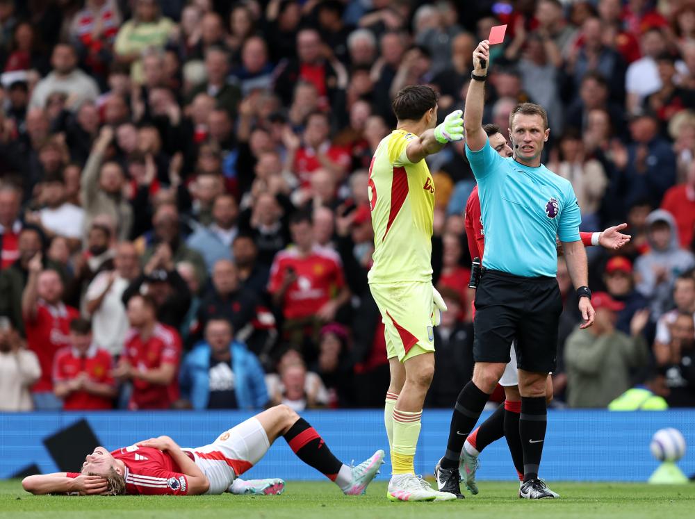 加西亚：处境艰难时是新教练组帮全队稳住心态，最终完成保级